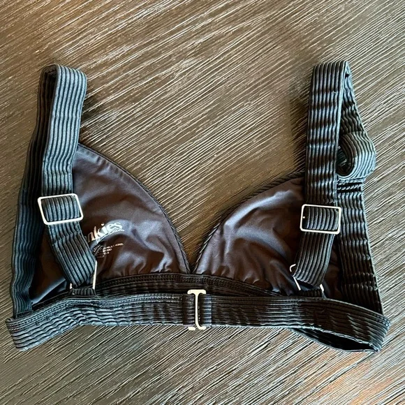 Frankies Bikinis Georgia Ribbed Bralette Bikini Top in Black | Size: Large - Picture 5 of 6